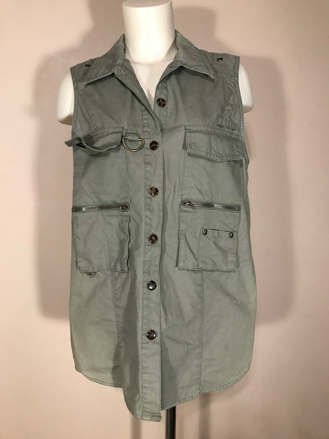 Size M Women's Fishing Vest OD Cotton Blouse Vintage Sun River Clothing