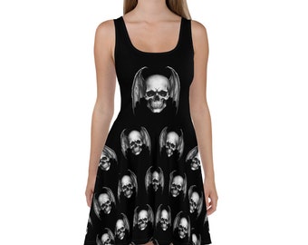 Vestido skater gótico con estampado de calaveras aladas