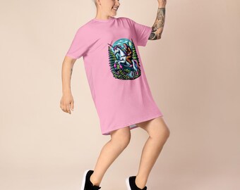 Bigfoot Riding on a Unicorn | Weird Bigfoot T-shirt dress
