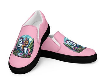 Bigfoot Riding on a Unicorn | Weird Bigfoot Women’s slip-on canvas shoes