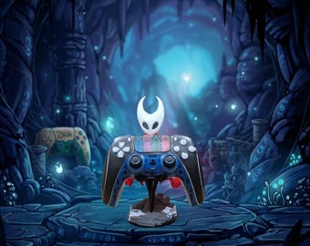 Suporte para Controle PS5 - Decoração de Mesa Gamer Hollow Knight Hornet - Suporte DualSense - Presente para Gamer - Acessório para Configuração de Jogos