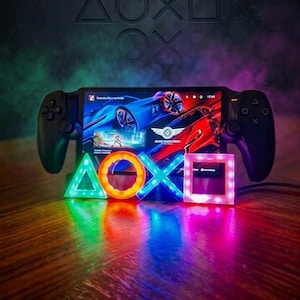 以下が含まれることがあります： 斑点のあるマット仕上げのセラミックマグカップ3個セット。マグカップはクリーム色、ライトグレー、ダークグレーの色合いです。各マグカップはシンプルでミニマルなデザインで、丸みを帯びたハンドルが付いています。