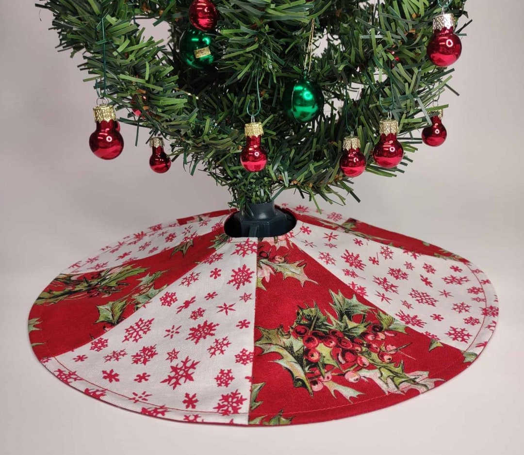 Tabletop Tree Skirt 