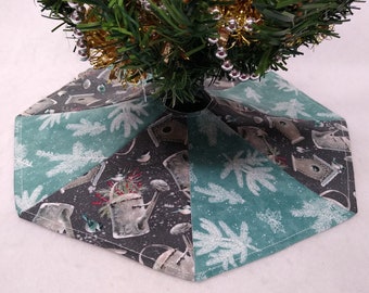 13" Octagon Christmas mini Tree Skirt. Winter birdhouses and frosty pine bow print fabric tree skirt for tabletop office & home decorating