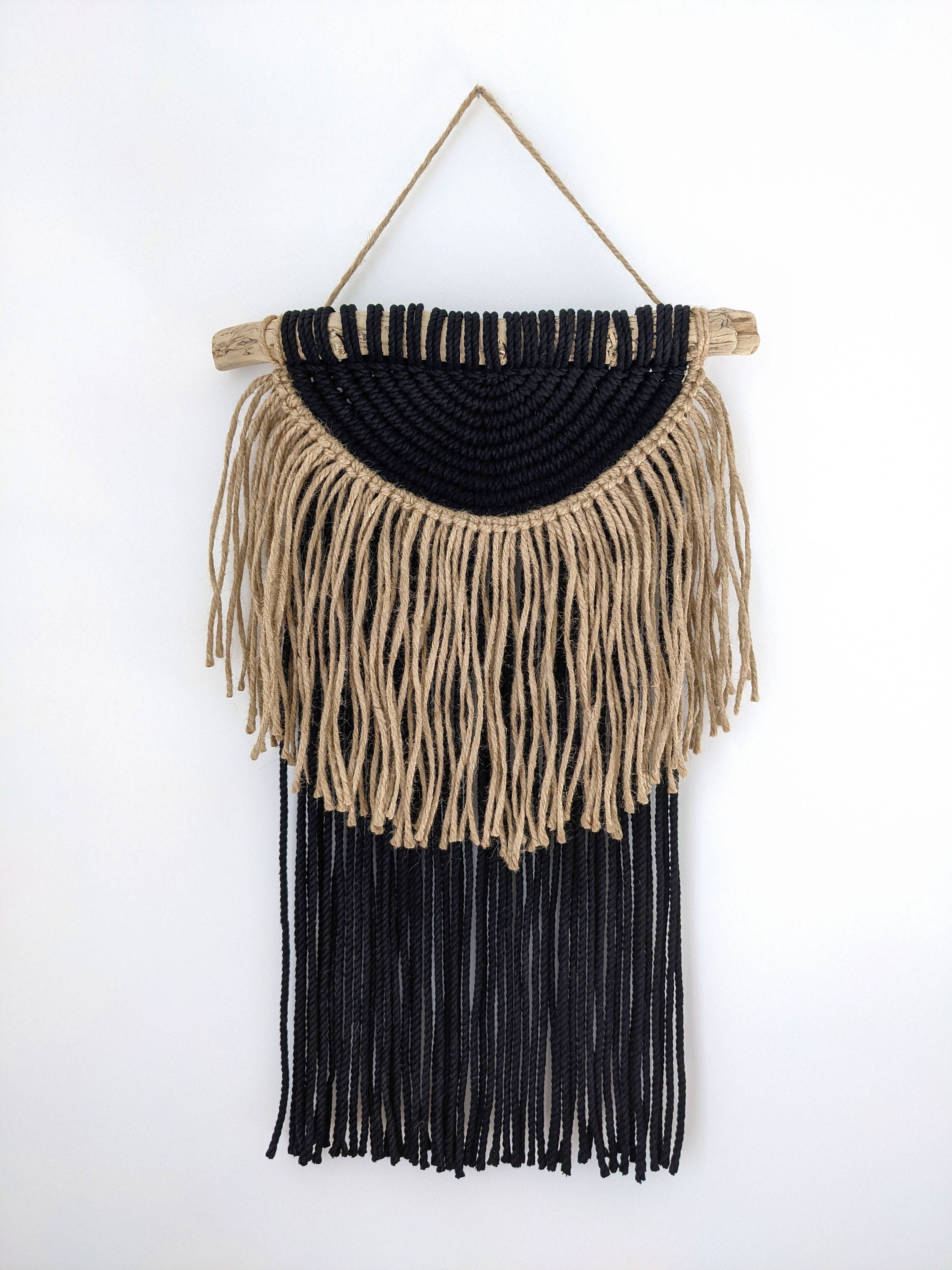 Macramé Mural en Demi-Cercle, Noir et Jute