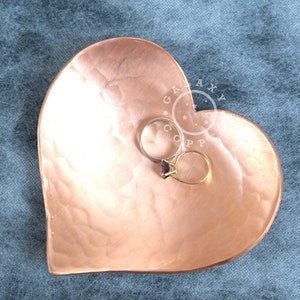 Copper Heart Stand, Copper Anniversary gift, 7th Wedding Anniversary Gift, Personalized Copper Heart, Copper Heart Ring Stand