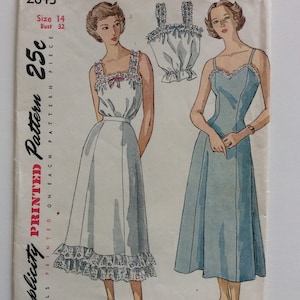 Vintage ca. 1948 Simplicity 2643 Women’s Slip, Petticoat & Camisole sewing pattern-Size 14 Bust 32”-Mostly cut, complete