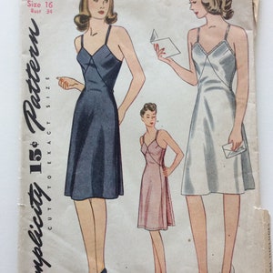 Vintage ca. 1943 Simplicity 4627 Women’s Maternity Slip sewing pattern-Size 16 Bust 34”-FF