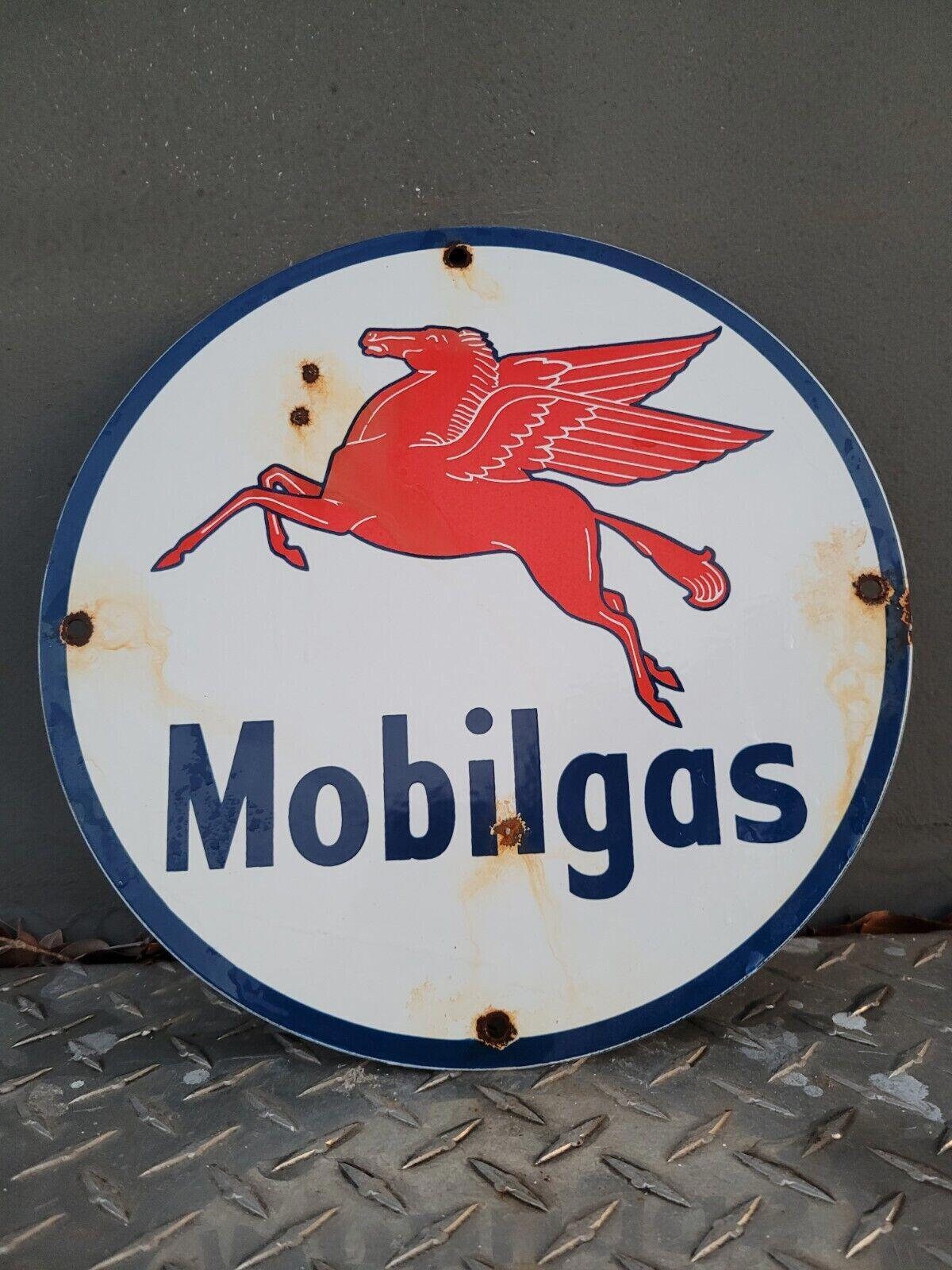 VINTAGE MOBIL MOBILGAS Porcelain Advertising Sign Gas Pump Plate Motor ...