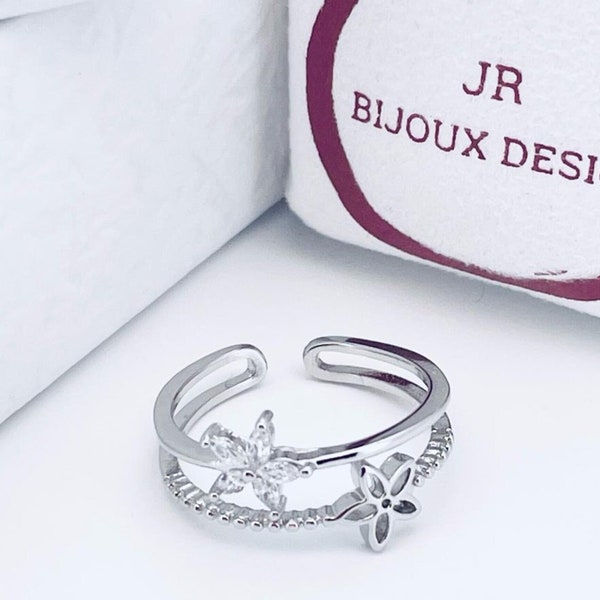 Bague en Argent avec Motif Fleurs Marguerites et Zircon • Anneau Design pour Femme • Bijou de Mode • Cadeau pour Elle • Cadeau de Noel