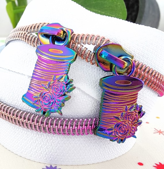 Zipper Pulls: Zipper Pulls: