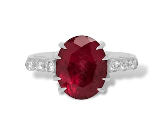 Statement Ruby Diamond Ring, 18K Solid Gold Oval Ruby Ring, July Birthstone, Luxury Anniversary Gift, Halo Ruby Ring