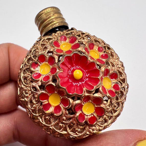 ヴィンテージフローラルエナメル香水瓶 - 金箔フィリグリー、チェコ 