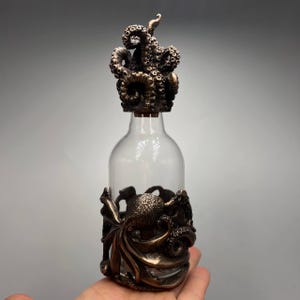 Glasflasche Oktopus Statue: Bronze Polystone Home Decor, Made in Italy