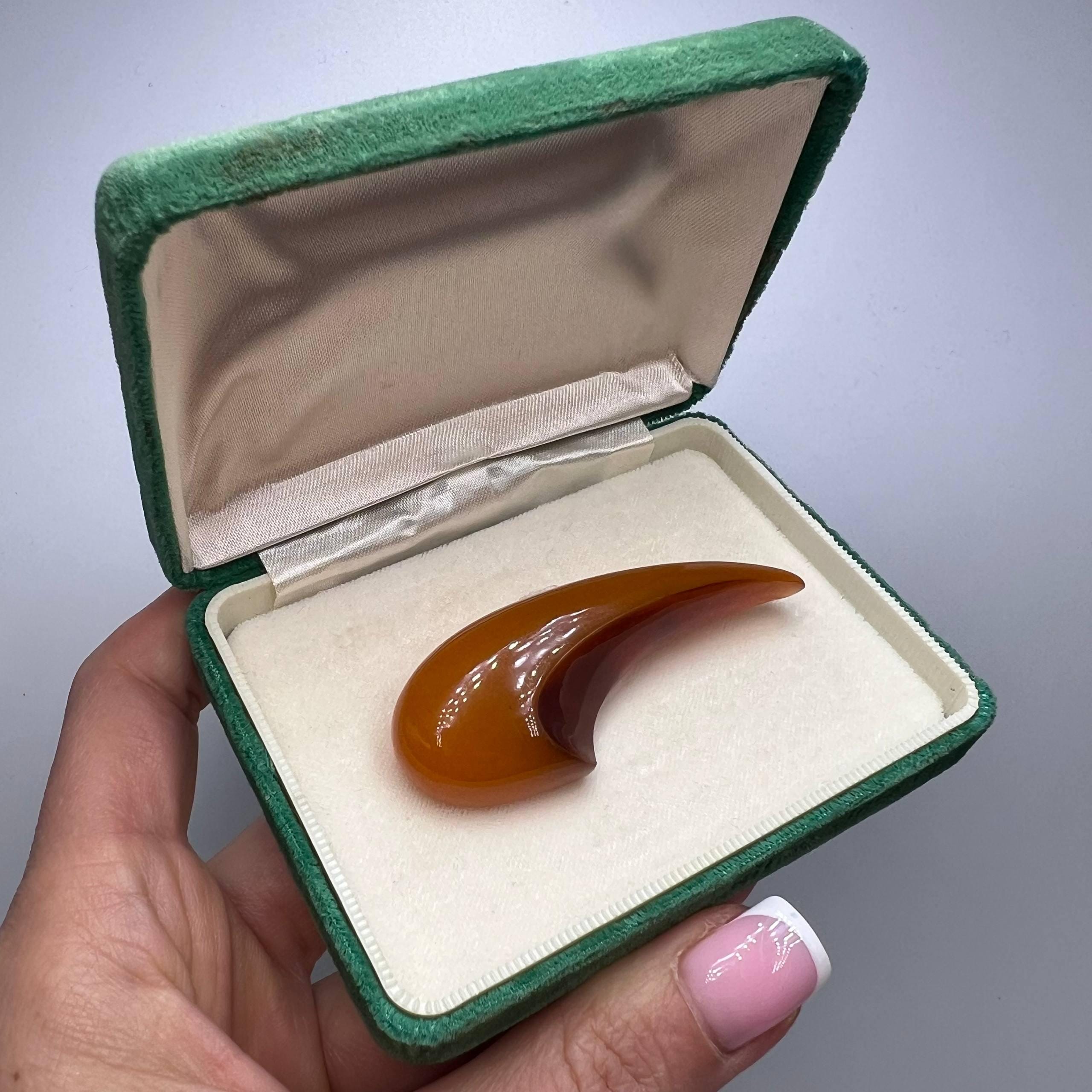 ヴィンテージバルト海産琥珀ブローチ：1960年代の真鍮ピン、ベルベット