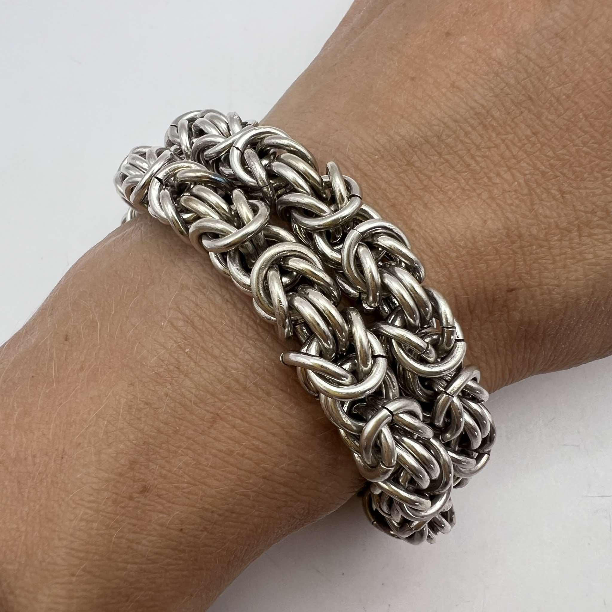 Massive Vintage Sterling Silver 925 Men's Women's Jewelry Massive Vintage Sterling Silver 925 Men's Women's Jewelry