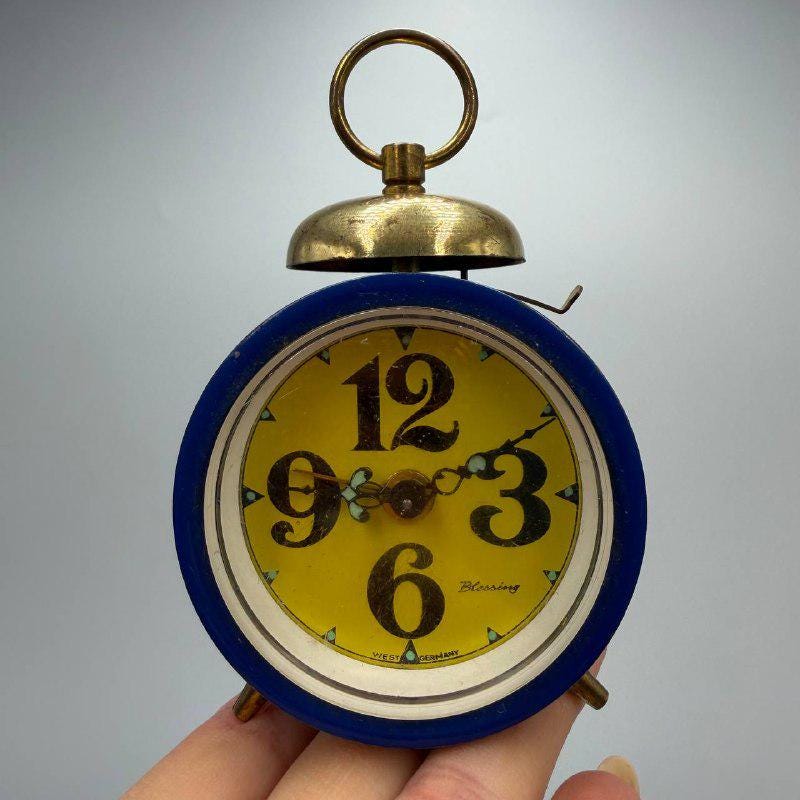 Blessing　ヴィンテージアラーム置時計 Blessing Alarm Clock - Etsy