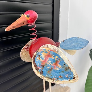 Rustic Metal Bird Sculpture: Folk Art Garden Decor