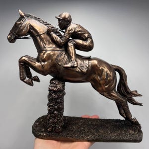 Italian Polystone Horse Racing Statue: Bronze Finish Equestrian Decor
