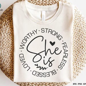 Lei è forte SVG, Lei è senza paura, Lei è io, Lei è io SVG, Empowerment femminile svg, Femminismo svg, Girl Power, Ispirazione SVG, File tagliati