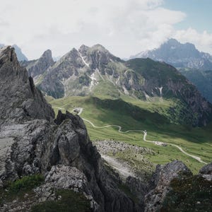 Dolomietenbergprint - mystiek berglandschap, 13 x 18 cm, gerecycled karton