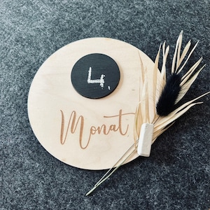 Beschriftbare Meilensteinkarte aus Holz | Meilensteinkarte Monat | Schwangerschaft Baby Nachhaltiges Schwangerschaftstagebuch