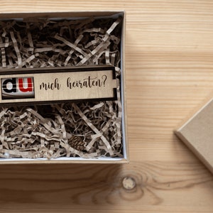 Willst DU mich heiraten Schokoriegel Geschenkbox mit individueller Gravur 08 Bild 1