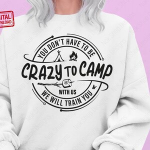 Crazy Camping Friends svg, Funny Camp Crew svg, Camper Decor png, Camp Life Bucket ontwerp, cirkel illustraties, marshmallow, Cricut silhouet