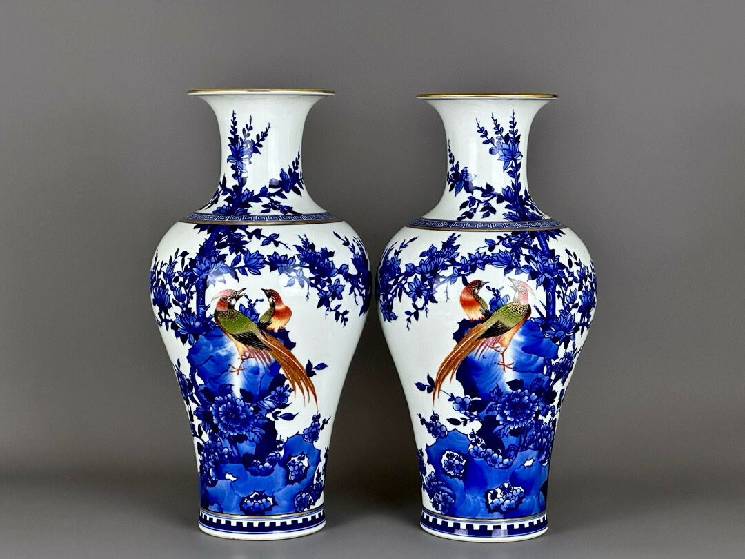Exquisite and Rare Blue and White Enamel Vase Ornaments With Gold