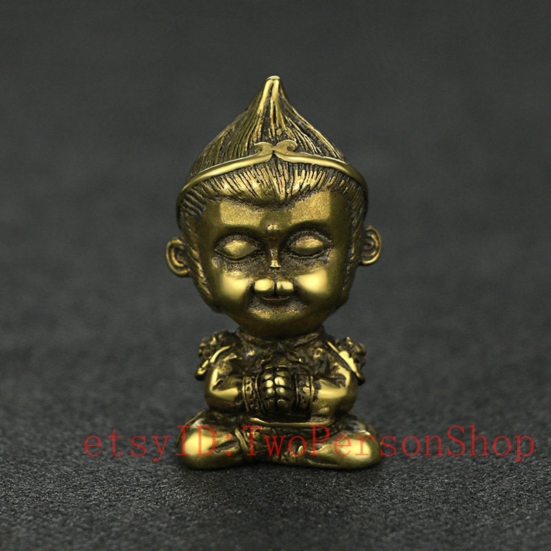 Details about   China Old Collectible Hand Pure Brass Solid Zodiac Monkey Holding JJ Craft Gift 
