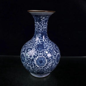 Blau-weiße Porzellanvasen/Keramikvasen/Sammlerstücke von Hand gemacht