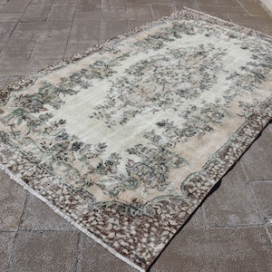 Bohemian decor rug, Turkish large rug, Vintage rug, Boho decor rug, Tribal rug, Wool rug, Oushak rug 5.4 x 9.3 ft Handmade rug, Rug TR1956