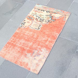 Handmade rug, Turkish rug, Vintage rug, Oushak rug, Bathmat rug, Small area rug, Doormat rug, Wool rug, 1.6 x 3.0 Ft. Farmhouse rug, TR5526