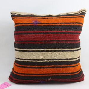 Handcraft turkish pillow, Sofa kilim pillow, Handmade throw pillow, Patio decor, Vintage pillow, 18x18 corner kilim pillow cover, No 1623