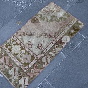 Vintage rug, Turkish rug, Oushak rug, Handmade rug, Bathmat rug, Small area rug, Doormat rug, Wool rug, 1.3 x 2.7 Ft. Farmhouse rug, TR5107