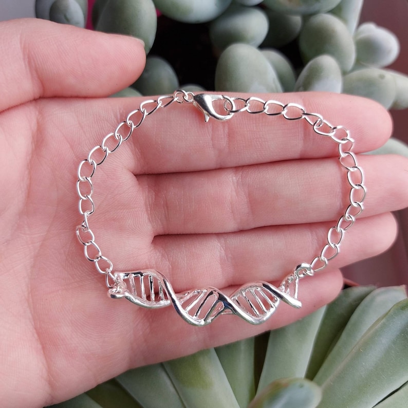 Eco Friendly Science Gifts Silver Plated Chain Chemistry Biology Jewellery Lead and Nickel Free DNA Bracelet