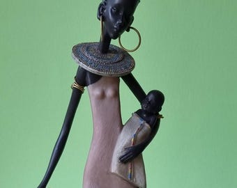 Vintage 2003 "The Leonardo Collection" African Mother and Children Figurine Sculpture.