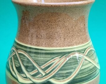 Vintage 1960s Holkham Pottery Celtic Slip Design Ceramic Vase.