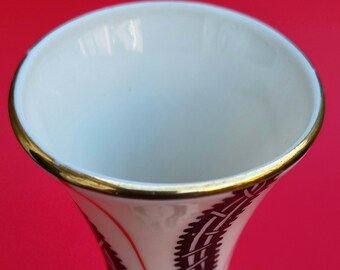 Vintage Royal Porzellan Bavaria KM Germany Mid-Century Vase, Marked 27.