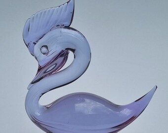 Stunning and Decorative Vintage 1980s Hand Blown Lilac/Blue Venetian Neodymium Glass Swan.