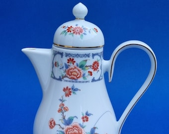 Rare Vintage 1970s Noritake "Romaine Pattern" Fine Bone China Floral Coffee Pot. Made in Ireland.