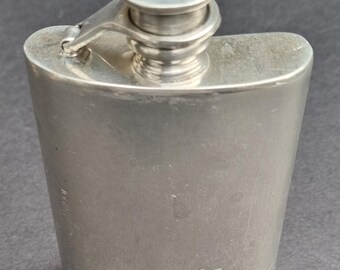Vintage 1940s, 1950s Edwin Blyde Sheffield EPU 302 Pewter 11.3cm Kidney Shaped Hand-Crafted 11.5cm Hip Flask. Engraved CGC.