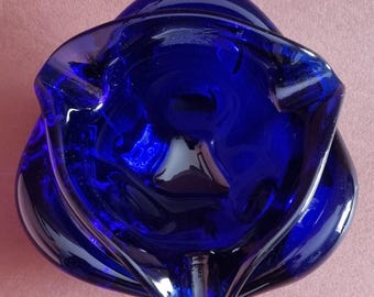 Murano Vintage 1970s Rich Cobalt Blue Decorative Art Glass Bowl/Ashtray.