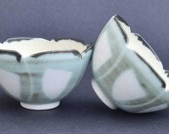 A Pair of Wonderful Vintage Japanese Handmade Foliate Rims Green and White Porcelain Bowls.