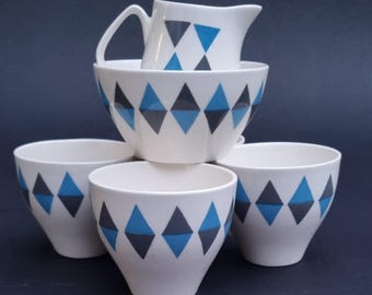 A Set of Vintage Mid Century 1960s Empire, Staffordshire England, John Russell Checkmate Designed of 4 Coffee mugs, Sugar Bowl and Milk Jug.