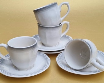 A Lovely Set of 4 Mid Century 1950s Vitramik Oxford Espresso Coffee Cups and Saucers. Made in Brazil.