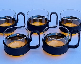 Five Fabulous and Fun Vintage 1970s Pyrex Brasilia Cups in Black and Yellow (Sold Individually). Made in England.