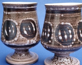 A Wonderful Vintage 1960s Pair of Danish Ceramic Pottery 300ml Drinking Goblets. Earthy Tones, Collectible & Decorative.