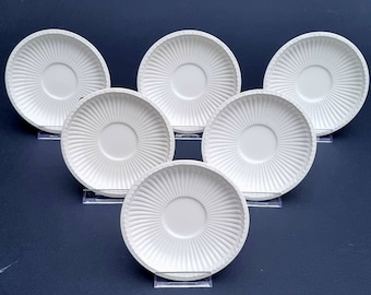 Set of 6 Vintage Wedgwood of Etruria and Barlaston Cream Coloured "Edme" Coffee 13cm Saucers - PAT. 61