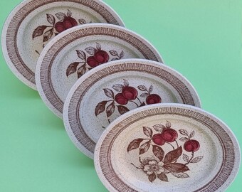 Set of 4 Retro 1970s Churchill Homespun Stonecast Hand-Painted "Cherry Ripe" Dinner Plates.